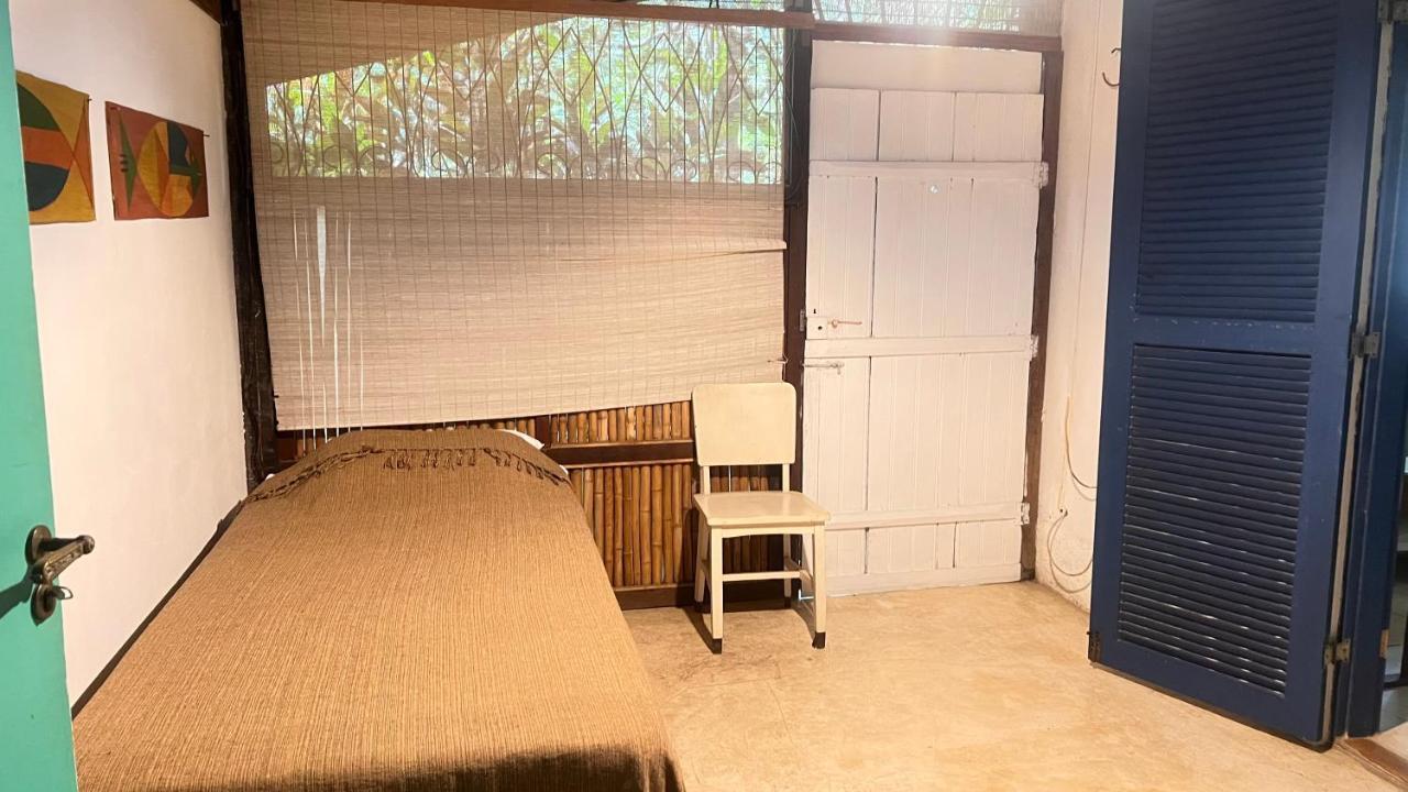 Casa De Despojada * Ilhabela